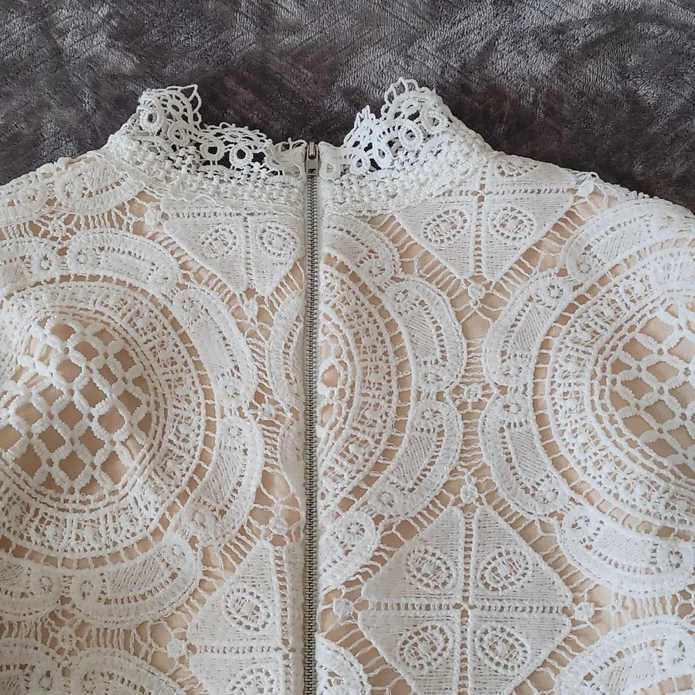 Dress - Picture 4 of 6